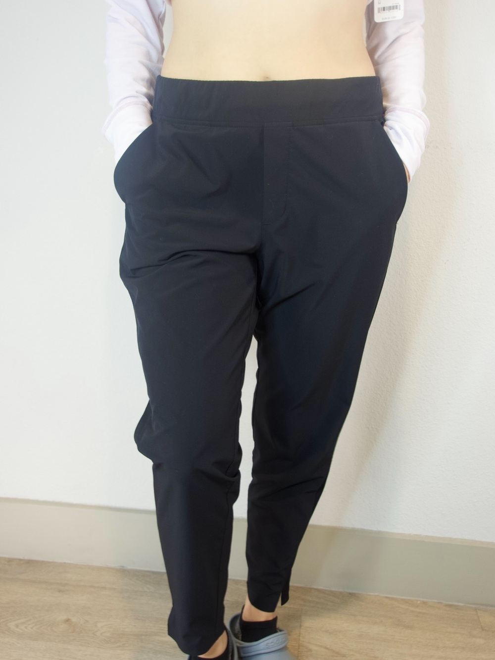 Athleta Black Pull-On City Pant Size 10